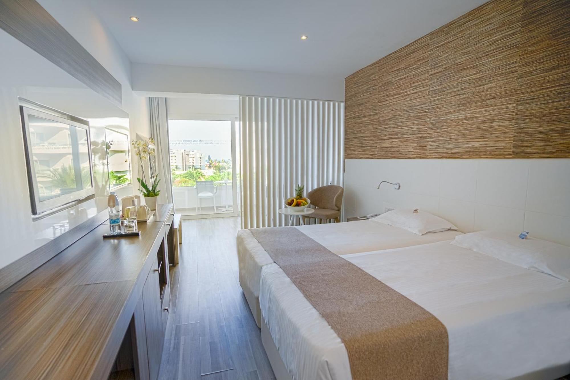Margadina Hotel Ajia Napa Zewnętrze zdjęcie